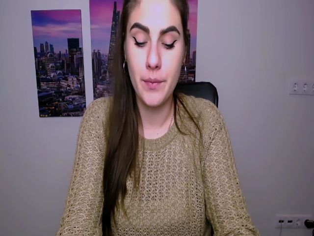 Live sex webcam photo for MollyKiss_ #271329299