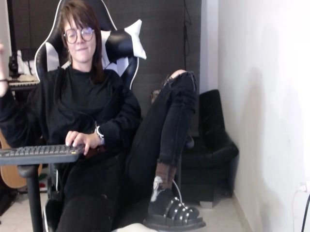 Live sex webcam photo for Arya_stark_ #271320719