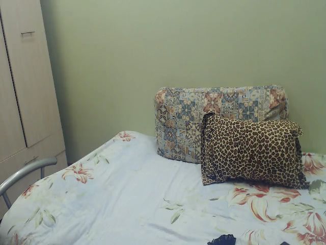 Live sex webcam photo for GalinatheBest #271329560