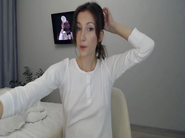 Live sex webcam photo for AnnaGood #271321728
