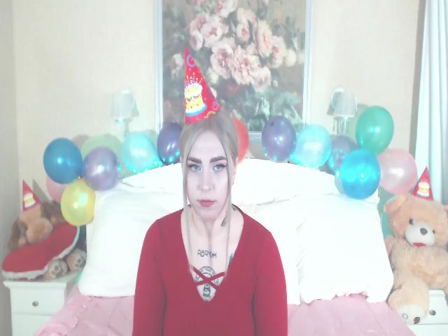 Live sex webcam photo for AmaliaDiva #271332815