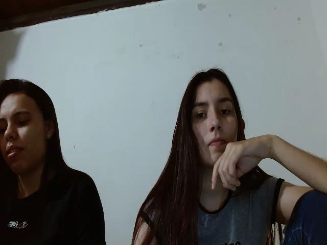 Live sex webcam photo for Girlhot29 #271322290