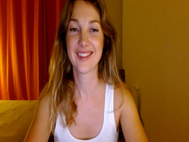 Live sex webcam photo for HappyAlise #271333843