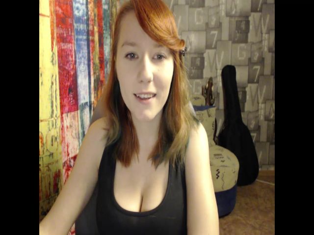 Live sex webcam photo for NikiFoks18 #271321270