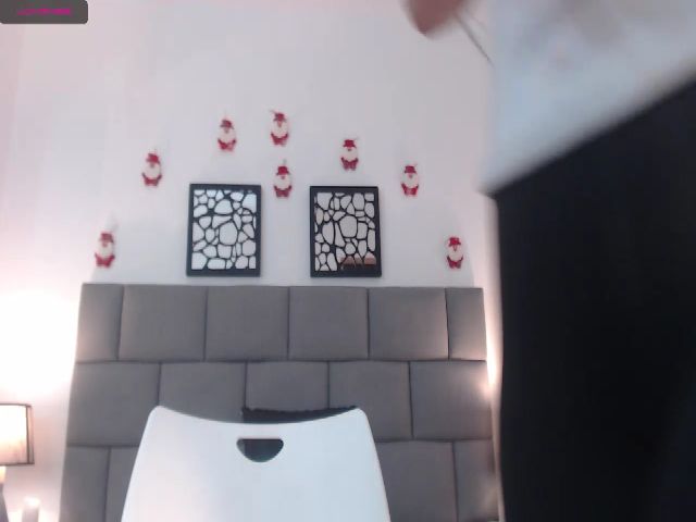 Live sex webcam photo for Kailyn_ #271320505