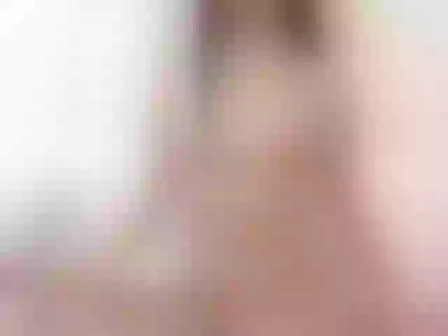 Live sex webcam photo for KatieNolan #271329949