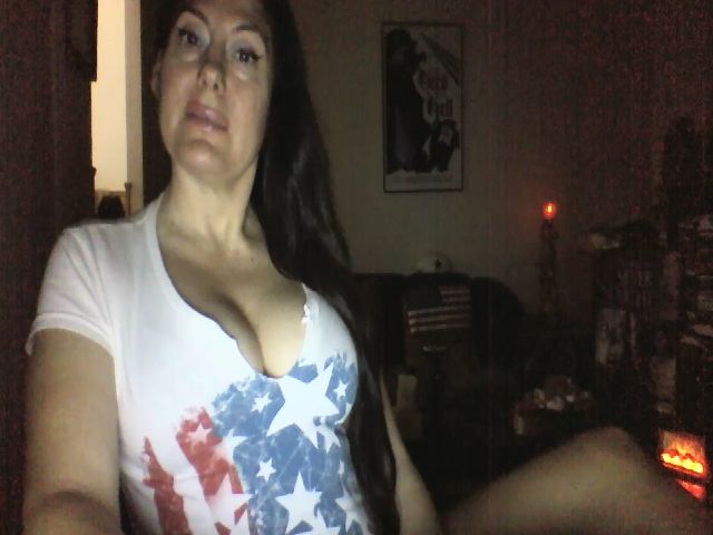 Live sex webcam photo for ExoticMixx #271333139