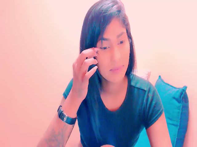 Live sex webcam photo for INDIANGOLD #271333211