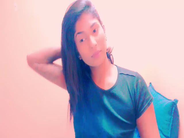 Live sex webcam photo for INDIANGOLD #271333614