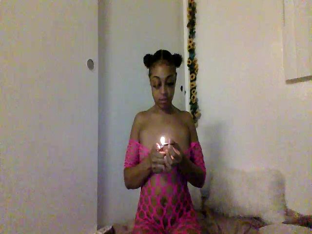 Live sex webcam photo for icydymond #271321091