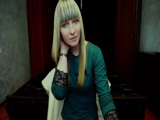 Live sex webcam photo for AimeeWilliams #271327302