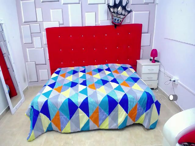 Live sex webcam photo for Leyla_onix #271332697