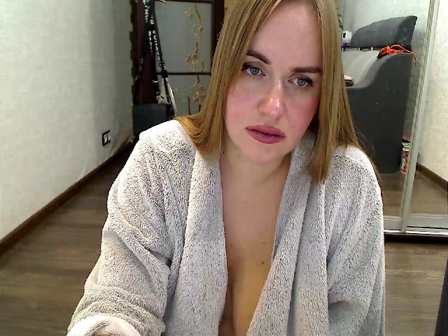 Live sex webcam photo for Anuta_Ice #271320496