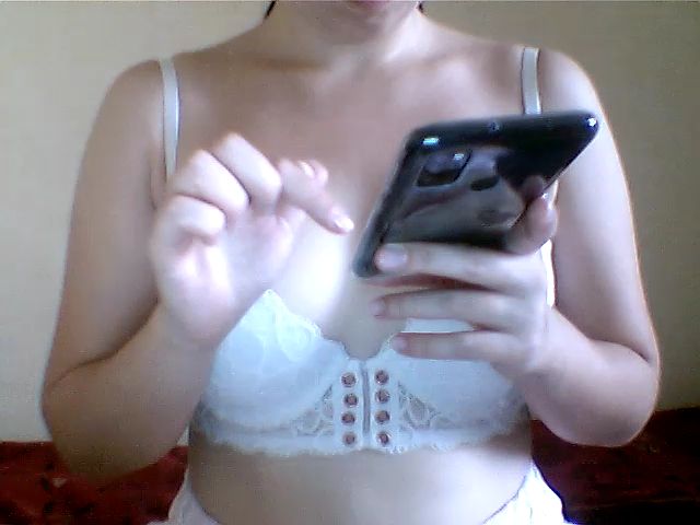 Live sex webcam photo for Bloody_Merry_ #271325435