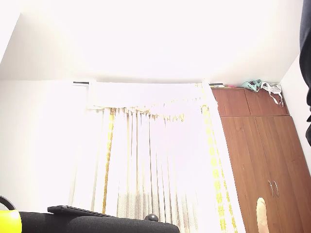 Live sex webcam photo for SEXXYASS_69 #271320885