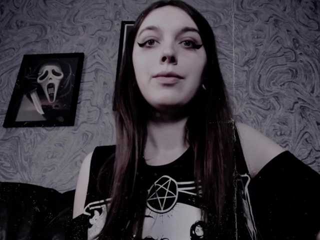 Live sex webcam photo for EllaDark #271327129