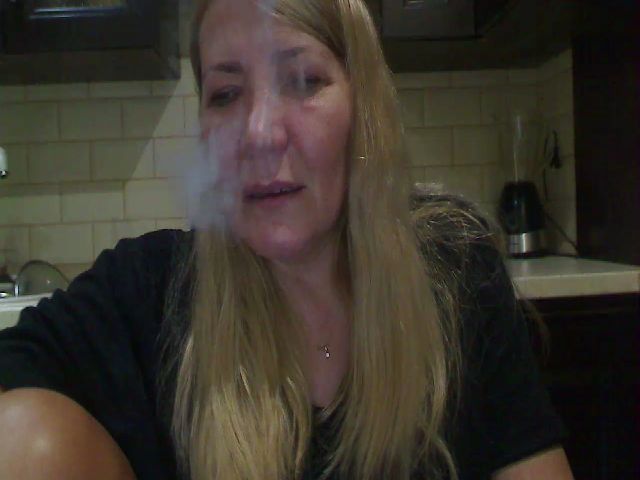 Live sex webcam photo for HeyHeyGrey #271320181