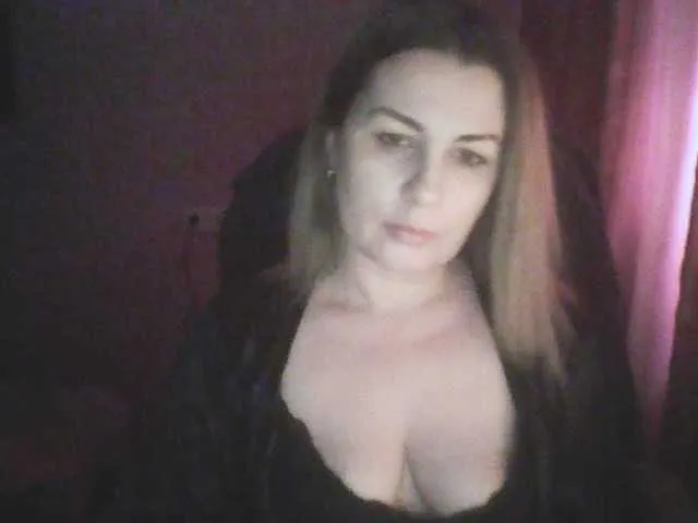 Live sex webcam photo for saden27 #271330389