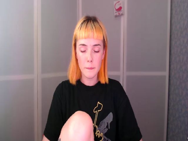 Live sex webcam photo for Matilda666 #271333187