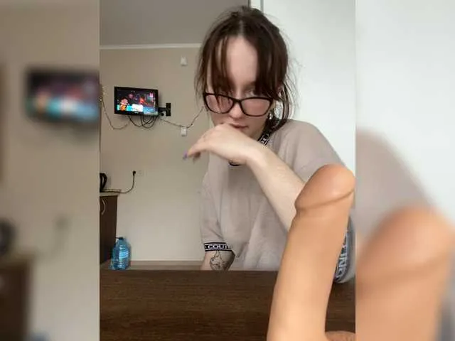 Live sex webcam photo for Mmm-h #271326098