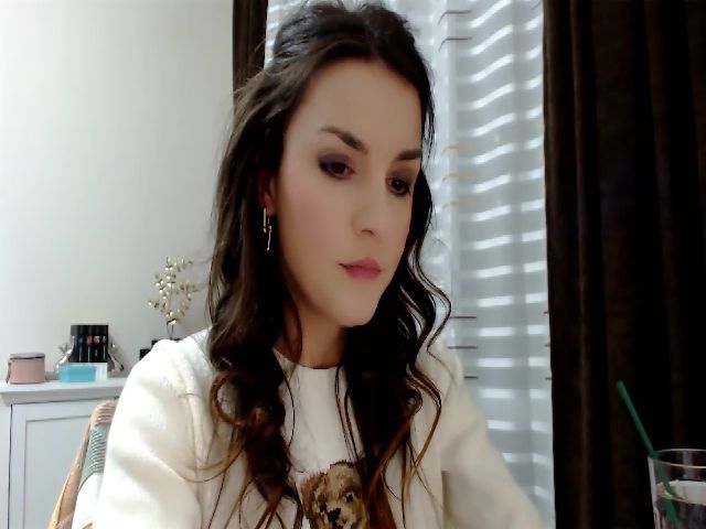 Live sex webcam photo for MissCrypto #271332555