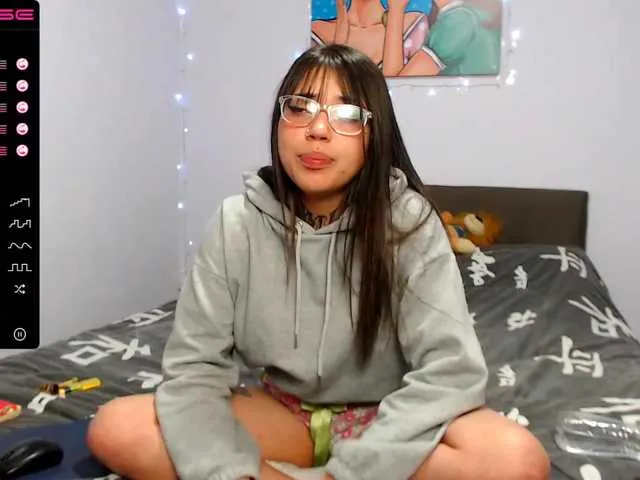 Live sex webcam photo for keyd-lm #271318837