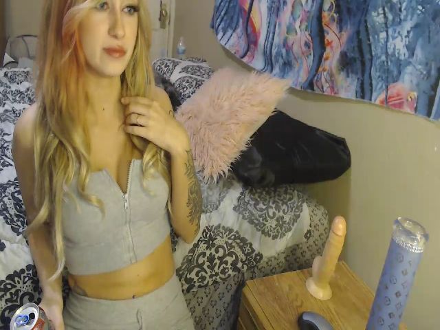 Live sex webcam photo for SierraxNevada #271332770