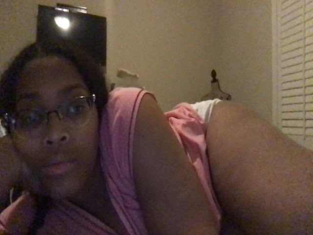 Live sex webcam photo for LoverGirl4200 #271322453