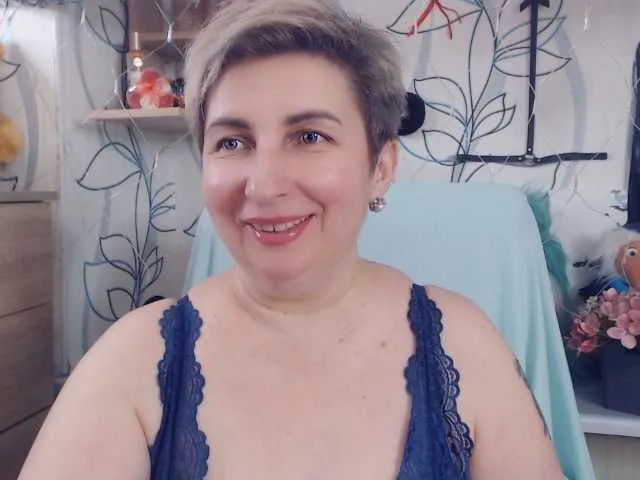 Live sex webcam photo for DepravedMadam #271340911