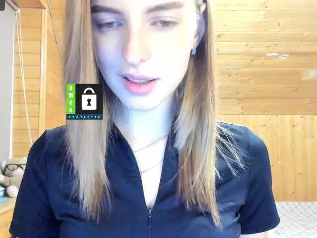 Live sex webcam photo for MissFentasy1 #271343501