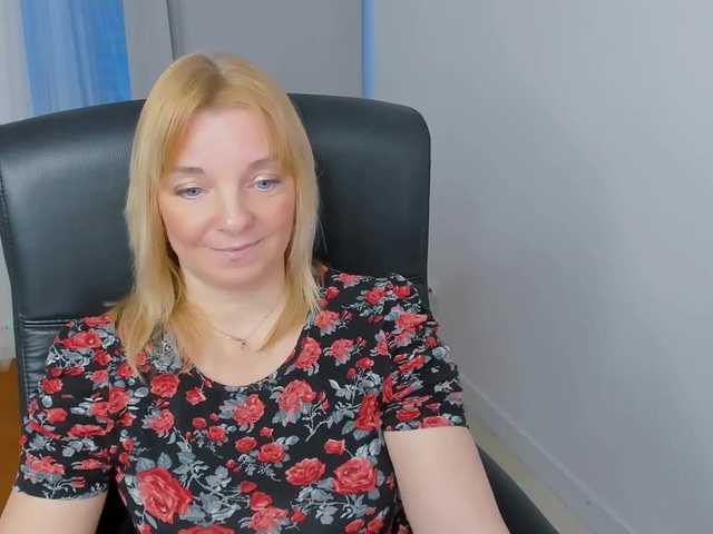 Live sex webcam photo for ReganLovely #271334886