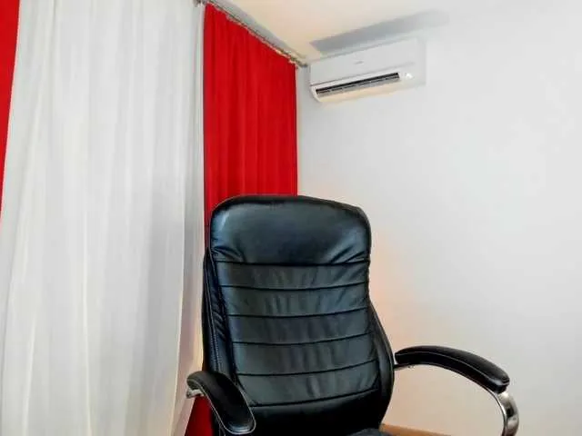 Live sex webcam photo for Colette1W #271340609