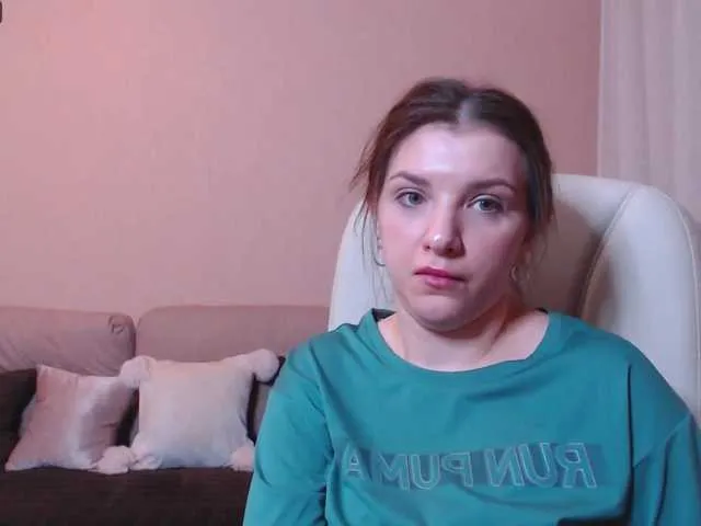 Live sex webcam photo for RennaHart #271341204