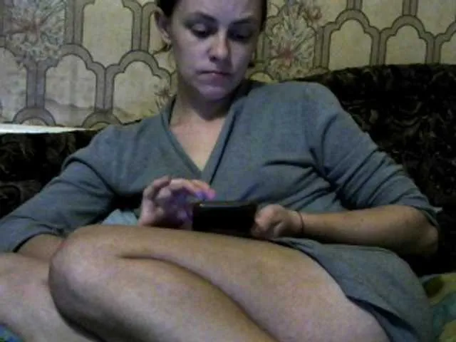 Live sex webcam photo for REPTILIAY #271335005