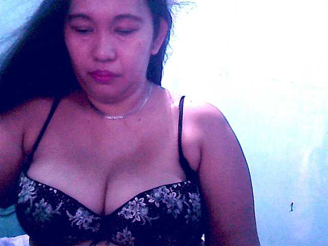 Live sex webcam photo for wildmom4u #271335366