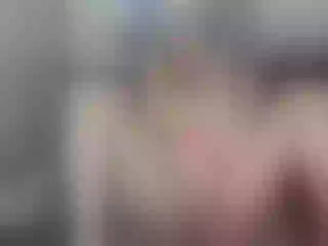 Live sex webcam photo for NicolMoon3 #271338071