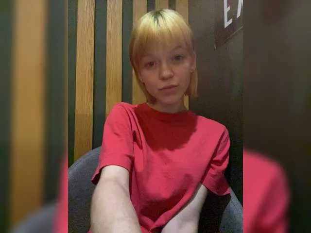 Live sex webcam photo for MATbFLEXA #271343779