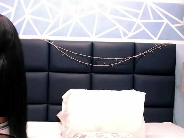 Live sex webcam photo for megan-rauw #271338462