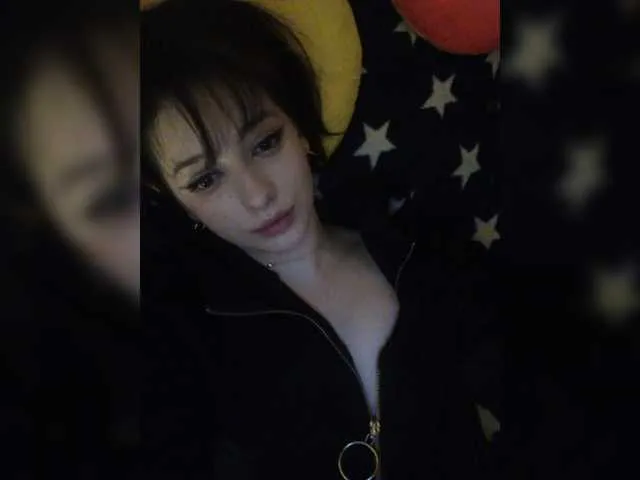 Live sex webcam photo for Shel-inna #271334396