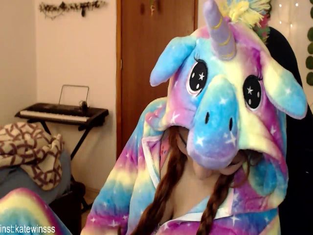 Live sex webcam photo for KateWinsex #271336509