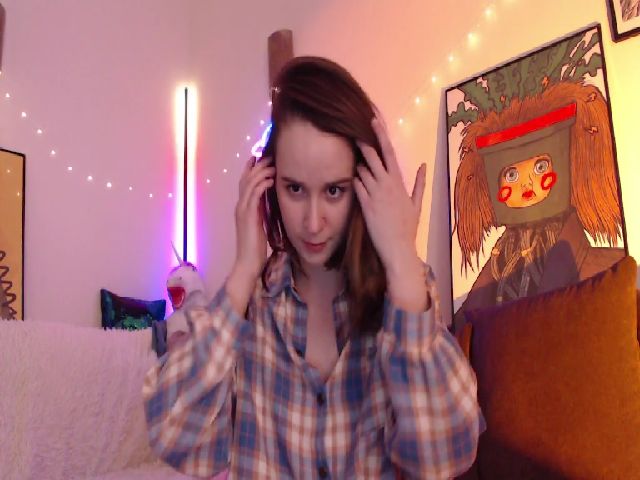 Live sex webcam photo for LizzyPeach #271346493