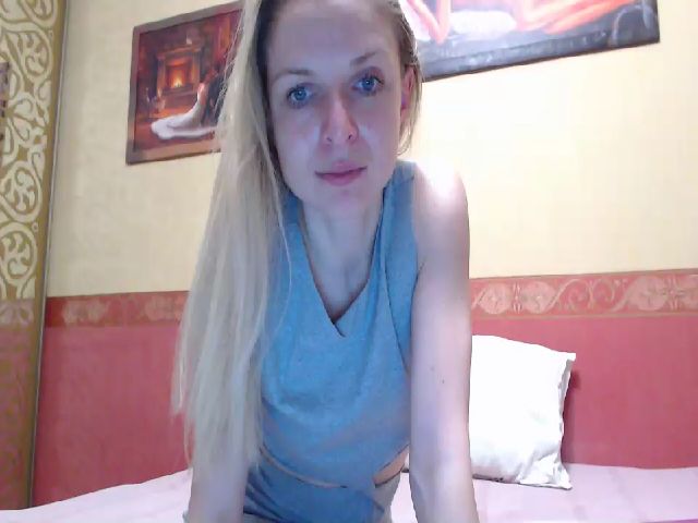 Live sex webcam photo for LanaQ #271343260