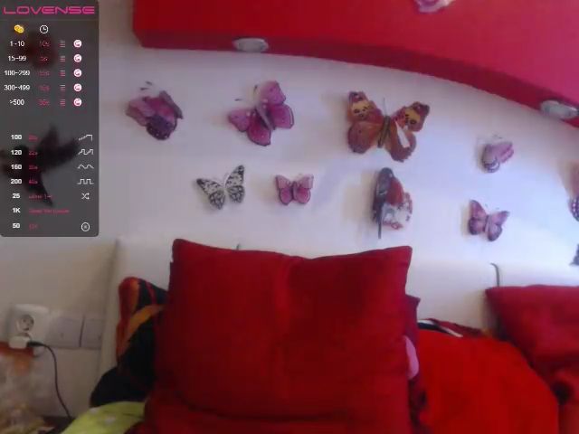 Live sex webcam photo for Joanna4you_ #271340128