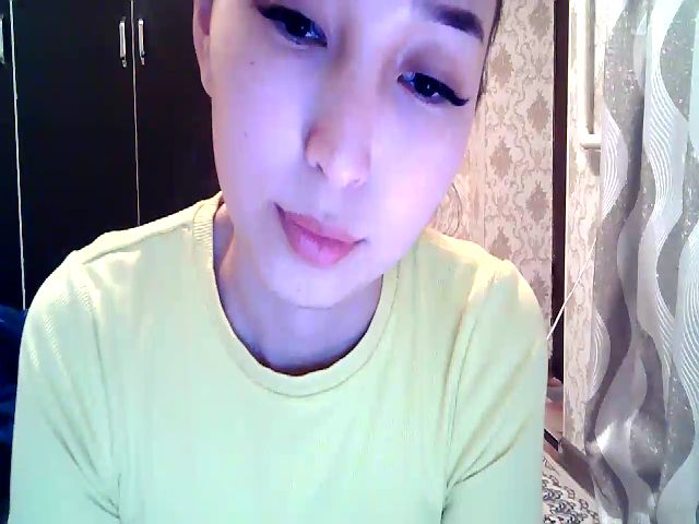 Live sex webcam photo for MissMolly____ #271346670