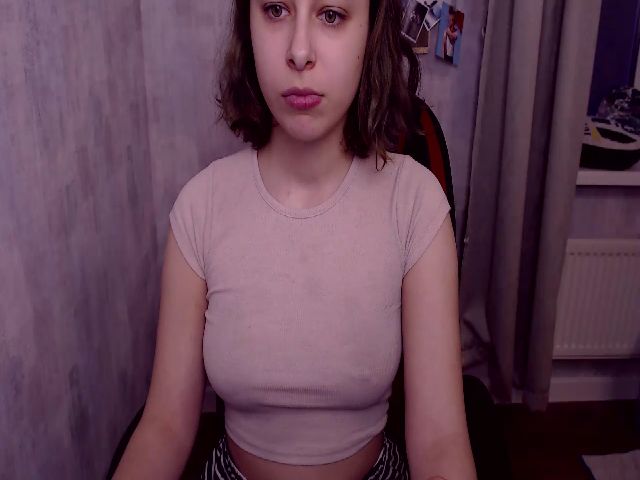 Live sex webcam photo for AgathaSade #271341845