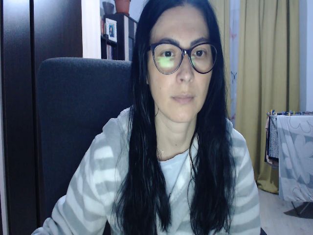 Live sex webcam photo for brunette_glam #271342500