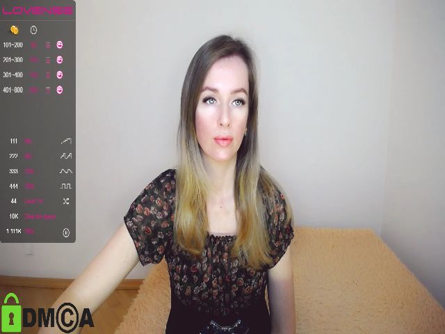 Live sex webcam photo for VitaCraft_ #271339256