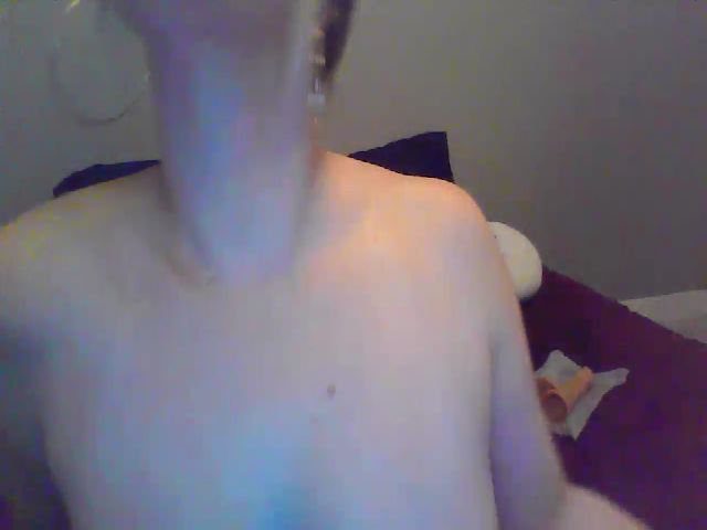 Live sex webcam photo for XoTiff #271337361