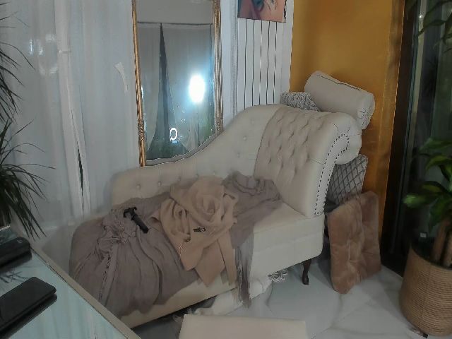 Live sex webcam photo for Giamazing #271345920