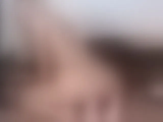 Live sex webcam photo for LauraCrystall #271343484